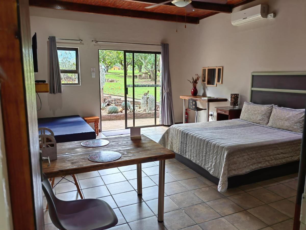 Mountain Valley Stay - Unit 4 Mbombela Buitenkant foto